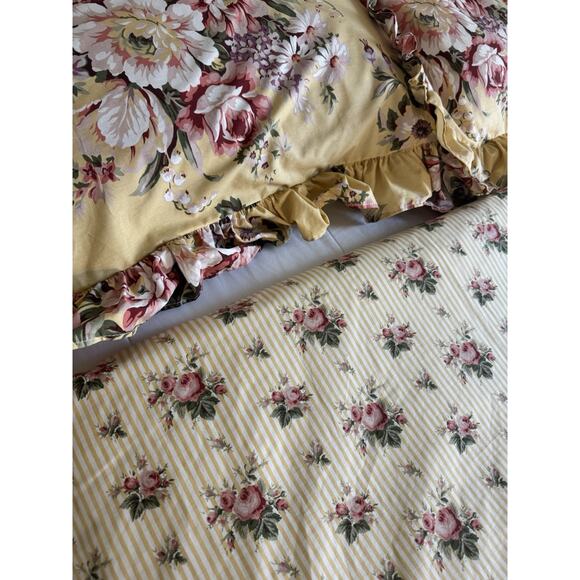 Vintage Ralph Lauren SOPHIE BROOKE King Duvet Yellow Floral/ Striped & 2 Shams - Picture 8 of 16